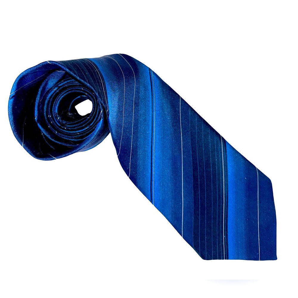 HUGO BOSS SILK TIE IN BLUE AND BLACK